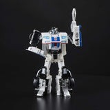 Transformers: Generations Power of the Primes Deluxe Class Autobot Jazz …